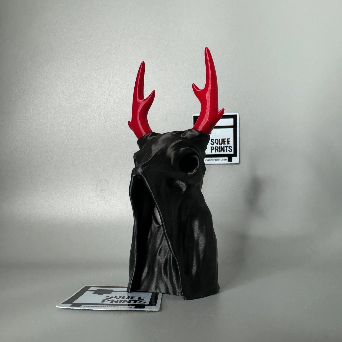 Shrouded Wendigo | Cryptid | Glow in the Dark - Squee Prints