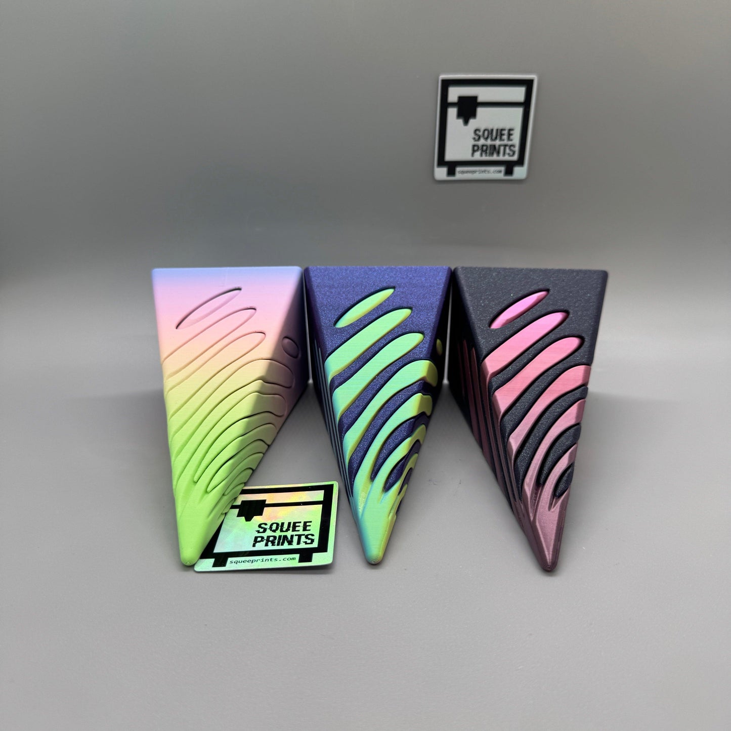 Vortex Fidget Pyramid | 3D Printed | Desk Fidget Toys - Squee Prints