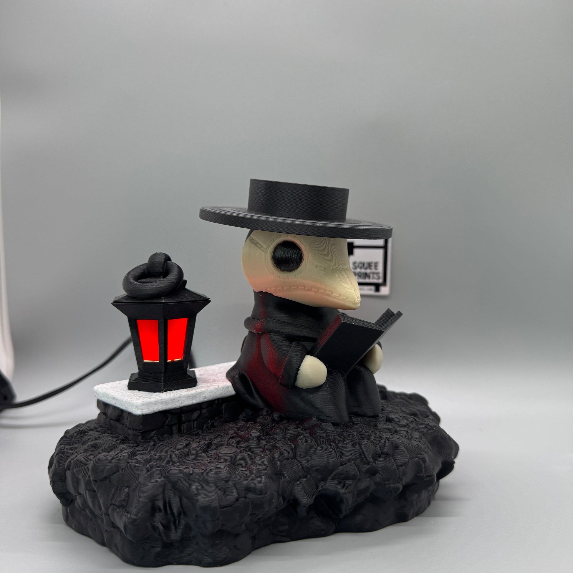 Plague Doctor | Night Light | Lamp | Customizable | 3D Printed - Squee Prints