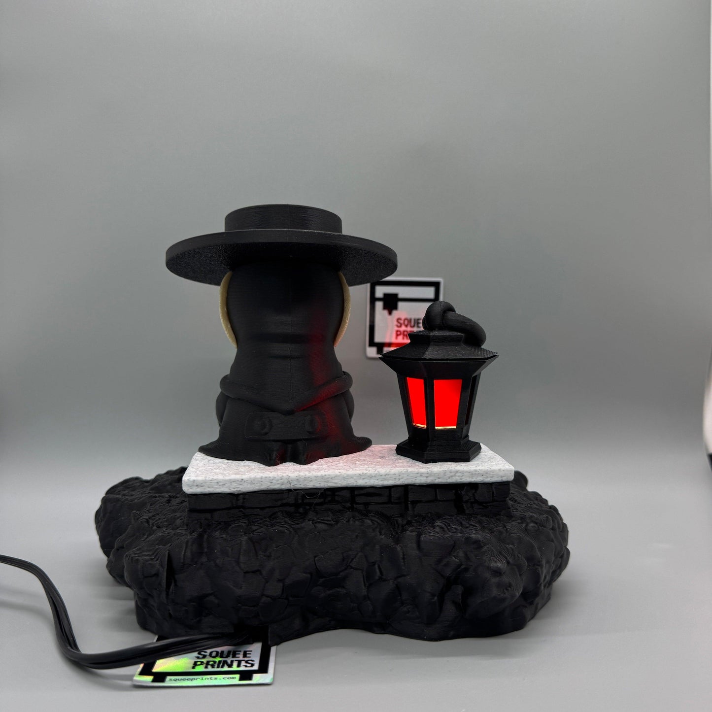 Plague Doctor | Night Light | Lamp | Customizable | 3D Printed - Squee Prints