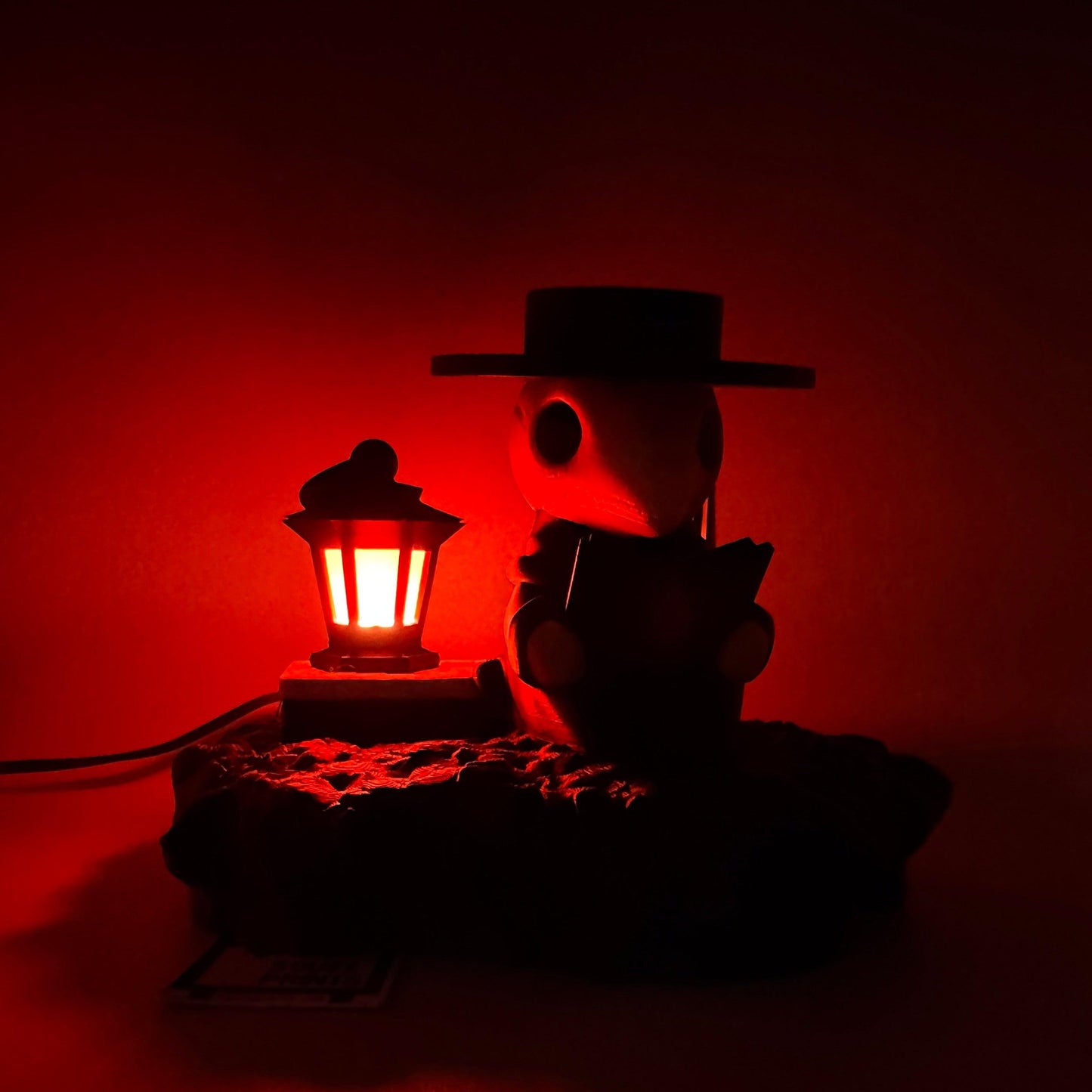 Plague Doctor | Night Light | Lamp | Customizable | 3D Printed - Squee Prints