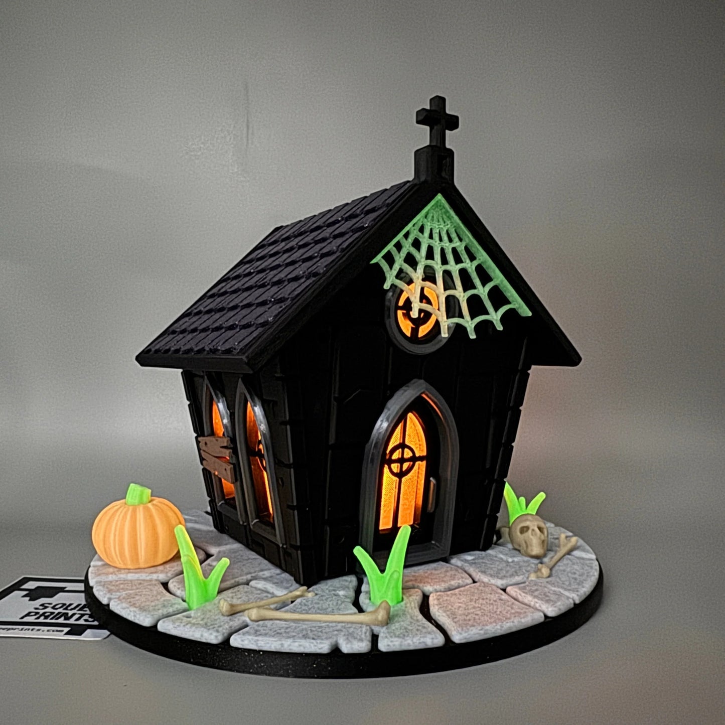 Haunted Miniature Mausoleum | Mini Crypt | Halloween Decor | 3D Printed - Squee Prints
