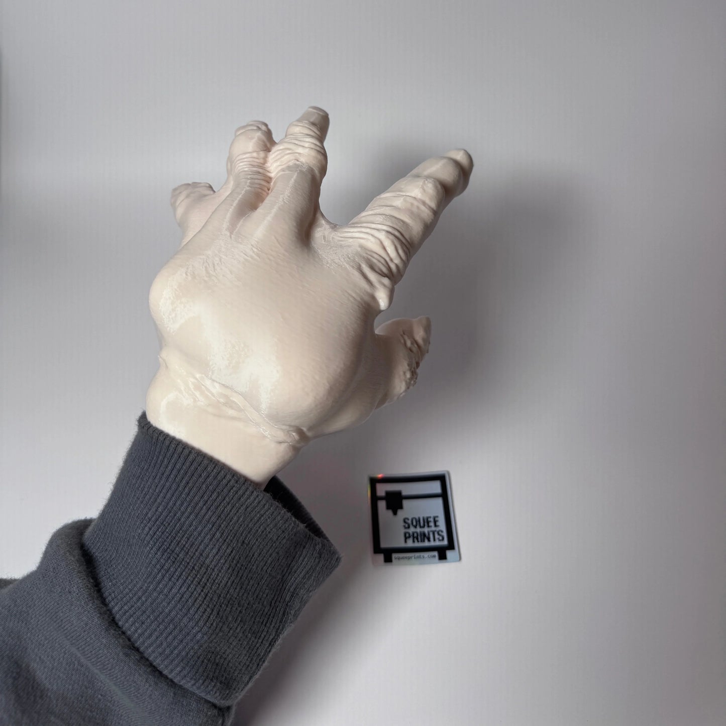 Strong Hand XL | Scary Movie 2 | Hanson - Squee Prints